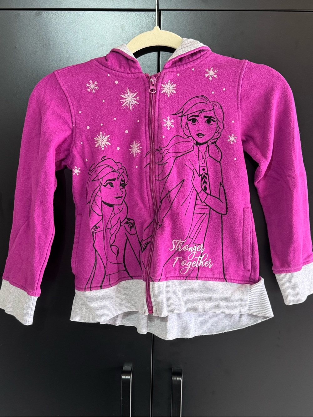 Girls size M 7/8 | Disney’s Frozen 2 'Stronger Together' | Hooded Zip Sweatshirt